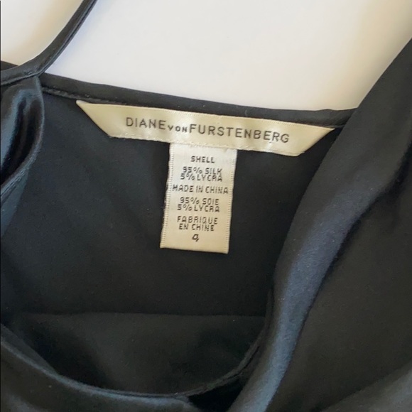 DVF silk Top SZ 4 - Picture 5 of 5